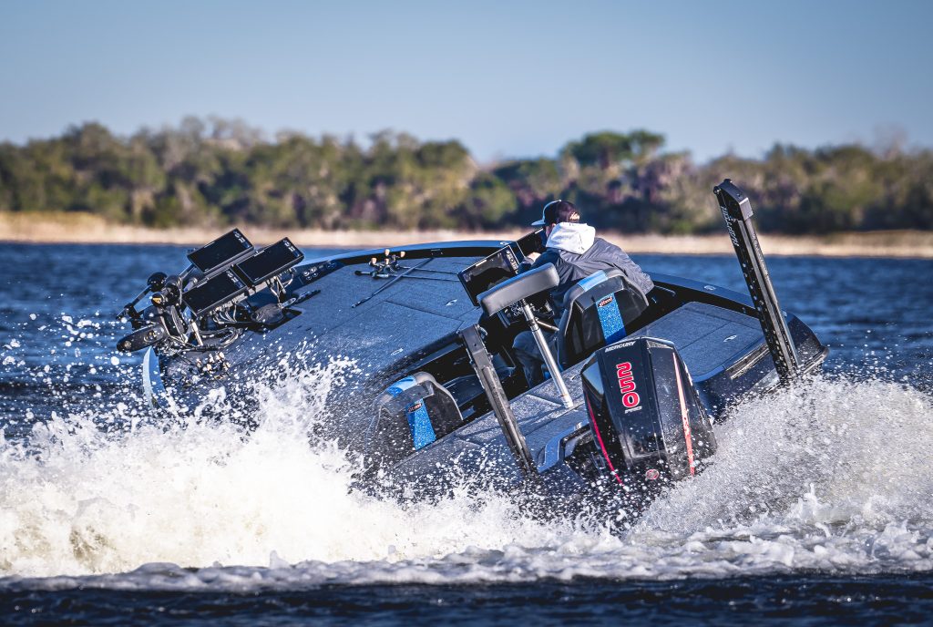 Chuck Pippin In His LX21 Bass Boat