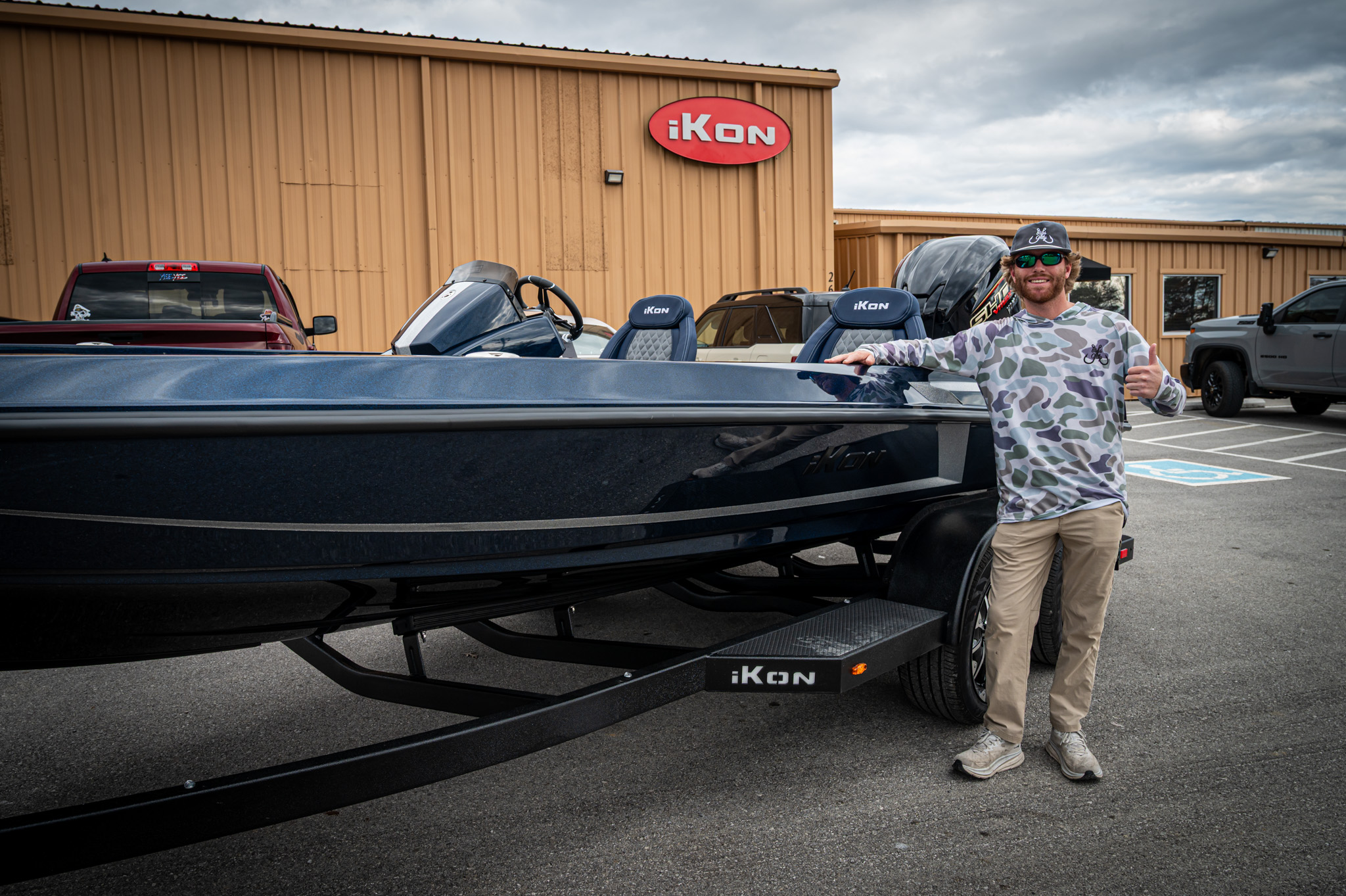 iKon Boats Banks Shaw